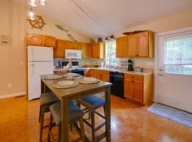 Walk to Lake Sinclair: Home w/ Covered Patio!