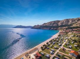 Baška Beach Camping Resort by Valamar, glamping site in Baška