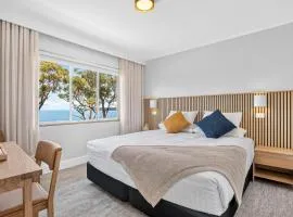 Lufra Beachside Hotel