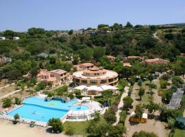 Solemare Club Village – hotel w mieście Capo Vaticano