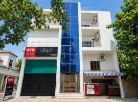 OYO Collection O Govind Vihar Matiyari Formerly Saffron