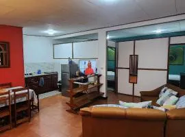 Comfortable fully equipped apartment just 6 kilometers from Manuel Antonio, with parking and fast WiFi