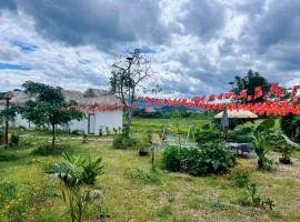 Nà Bó 2 Springlet Homestay