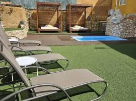 Spacious House in Can Trabal