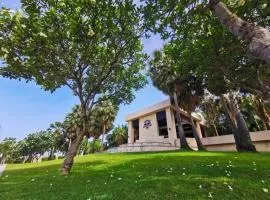 Suwan Golf & Country Club