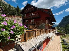 Hotel Piccolo Chalet, хотел в Клавиере