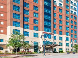 Hampton Inn & Suites National Harbor/Alexandria Area, hotel din National Harbor