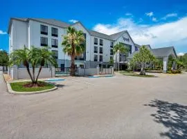 Spark By Hilton Fort Myers