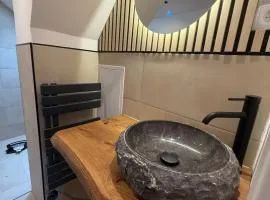 EJ Apartments