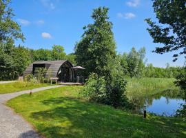 Tiny House De Spjocht, Hotel in Westergeest