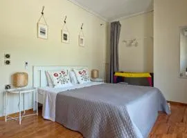 Cozy 3 Bedroom Apt