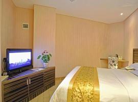 Vienna 3 Best Hotel Dongguan Liaobu Shida Road, מלון בLiaobu