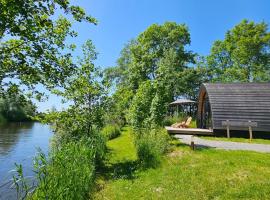 Tiny House De Houtekster, Hotel in Westergeest