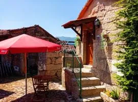 Comfortable house in Lindoso, stunning mountain view