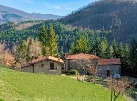 Comfortable House in Bibbiena + Pool
