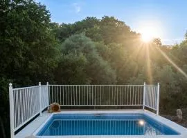 Charming Chalet in Córdoba with Private Pool