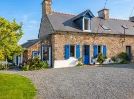 Maison charmante à Pordic, cheminées et jardin clos