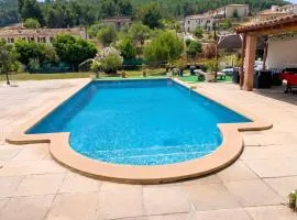 Appartement avec piscine partagée à Roquefort-la-Bédoule - 50m²
