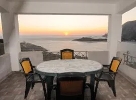 Comfortable house in Mirties with terrace and parking