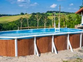 Charmante maison avec piscine privée à Orsanco - 70 m²