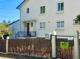 Maison Cosy avec Terrasse à Vallenay