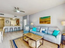 Waterfront Home Close to Beach with Shared Pool Hot Tub Free WiFi & Central AC