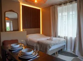 1 Peraudel Suite & Appartements
