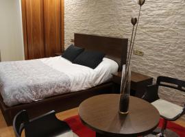 Hotel El Castillo, hotell i Ponferrada