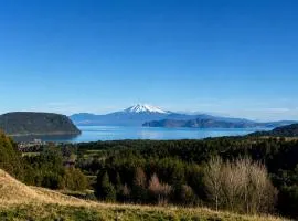 Muirs Reef Lodge Kinloch holiday home Lake Taupo