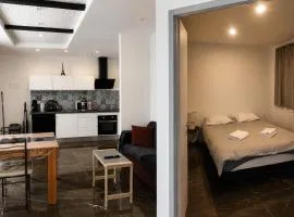 Appartement privé moderne et lumineux plain-pied