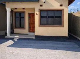 Peaceful Home Self-catering Solar Backed Apartment