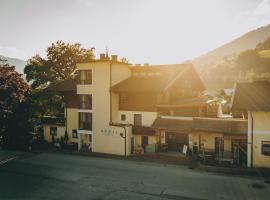 Hotel Gasthof Kröll, 1x Großglockner kostenlos, Kinder bis 12 Jahre frei, Restaurant mit regionaler Küche, hotel en Niedernsill