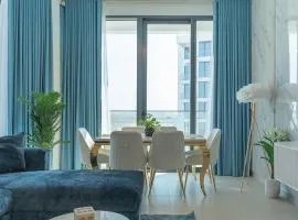 Prime Beachfront 1-Bedroom Apartment - Blue Bay Walk