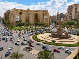 Up Town Crown Hotel
