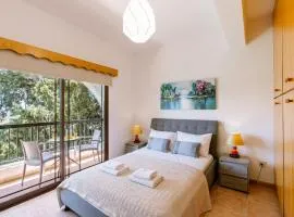 Kyparissos Apartments Peaceful Studios up the Hill