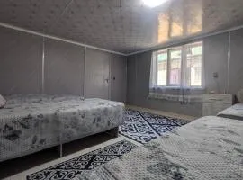 Koch Iz guest house