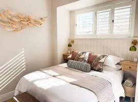 Elegant Langebaan Golf Estate Hideaway for Two - Sout Kothuijs
