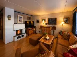 Your Perfect Base In Beitostølen - Sleeps 8!