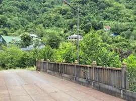 Riverside Retreat on Bakhmaro Road