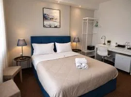 City Plaza Apartments & Rooms