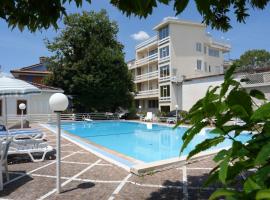 Mondial Park Hotel, hotelli kohteessa Fiuggi