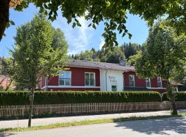 Rote Villa Füssen, готель у Фюссені