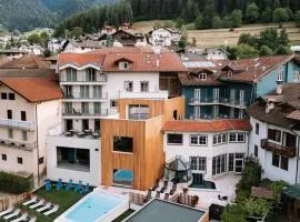Cavallino Experience - Alpine Wellness Hotel
