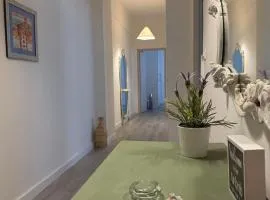 AuraHouse