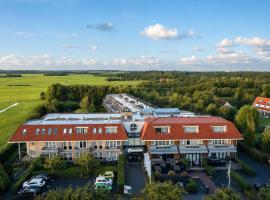 Residence Terschelling Wellness Waddenresort: Midsland şehrinde bir otel