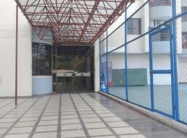 Apartamento Rodadero Con Piscinas y Cancha de Tennis, готель у місті Rodadero