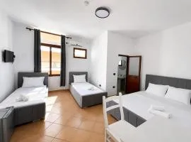 Hotel Gjakova-Shëngjin