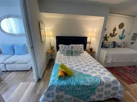 Beachfront Condo POOL BEACH Access B15
