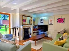 Unique and character-filled cottage - Pass the Keys