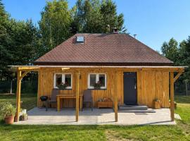 Domek letniskowy Sarnowo, Skępe: Skępe şehrinde bir otel